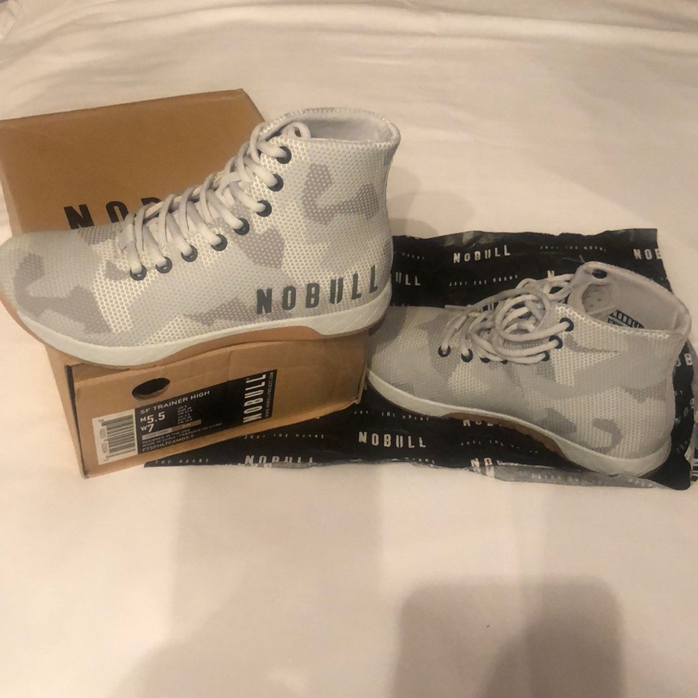 Brand new No Bull high top trainers